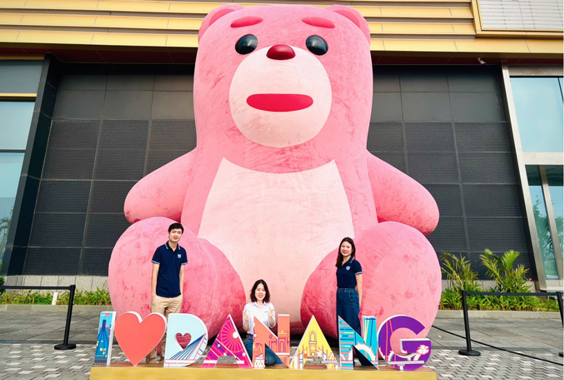 Headway JSC Has Transported The Teddy Bear "Bellygom" To Lotte Group - Danang, Promoting The Development Of Logistics Activities In The Central Region, Vietnam.