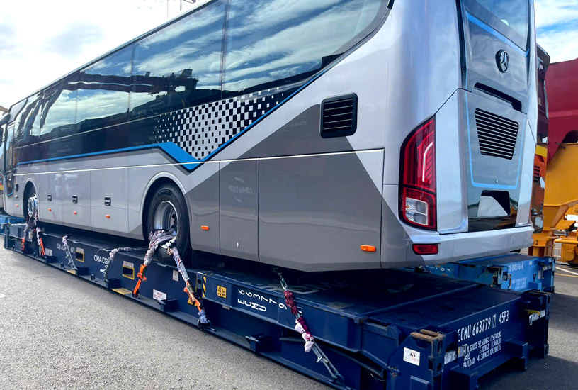 Thaco Bus 4